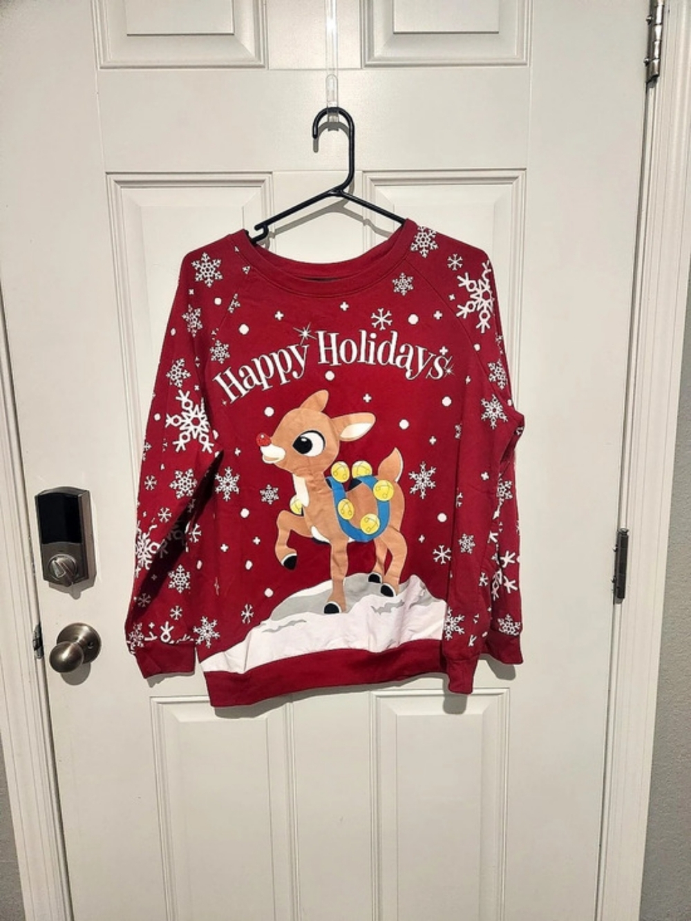 Rudolph the Red-Nosed Reindeer Women’s Red Crew Neck Snowflake Sweatshirt 2XL